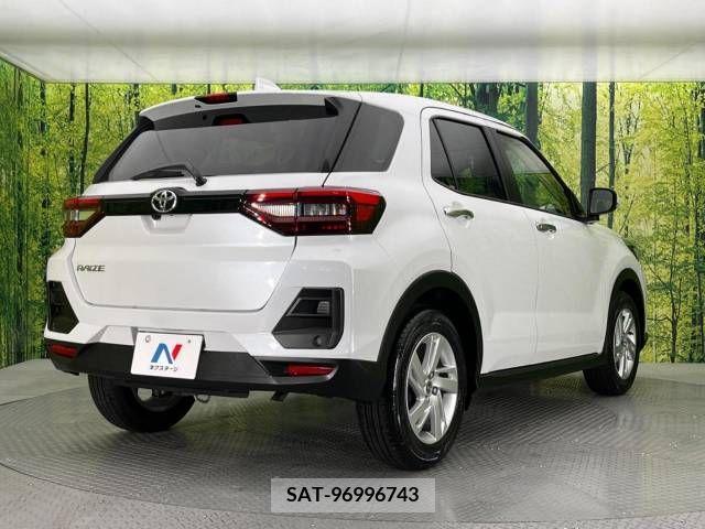 Toyota RAIZE 2023-06 215480-17