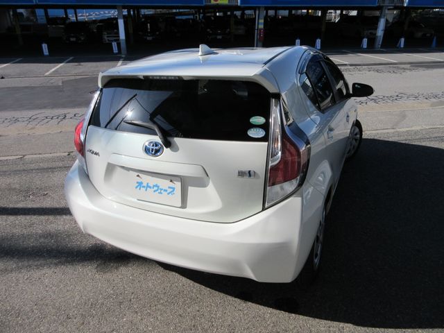 Toyota AQUA 2016-11 192755-5