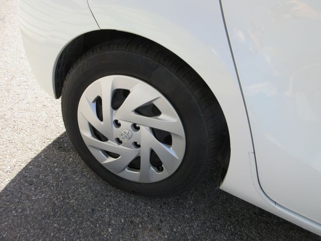 Toyota AQUA 2016-11 192755-18