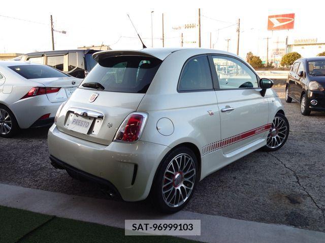 Fiat 500 2011-06 234675-1