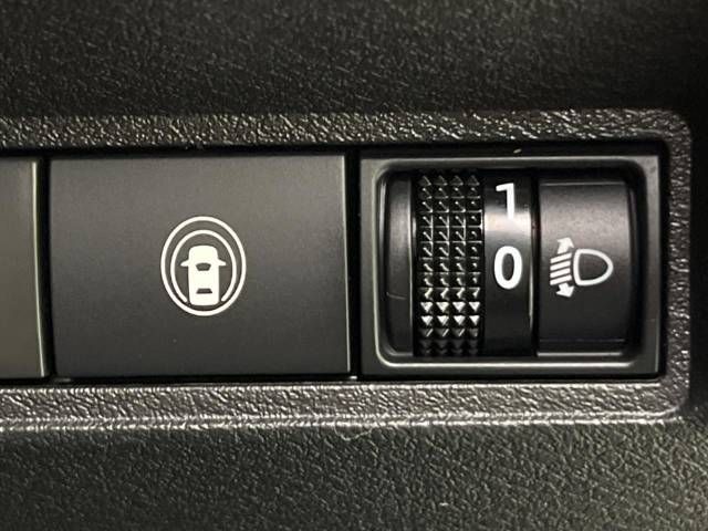 Nissan NOTE 2023-04 19741-4