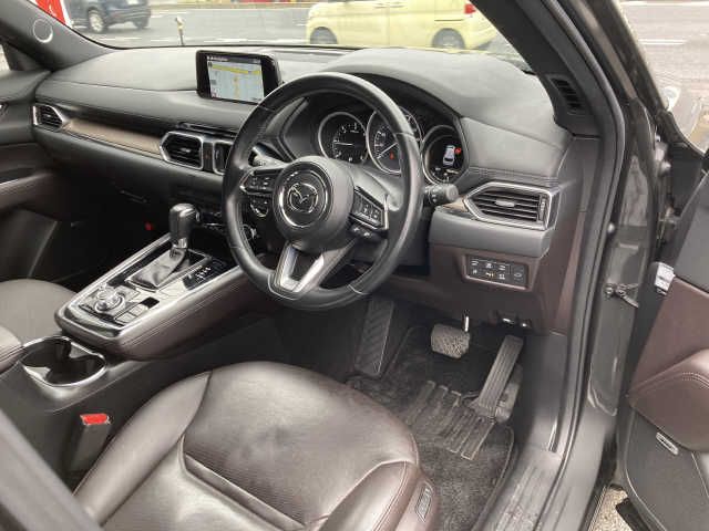 Mazda CX-8 2018-09 1235-1