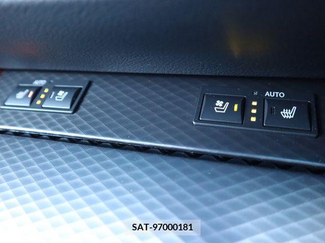 Lexus GS 2018-03 212504-17