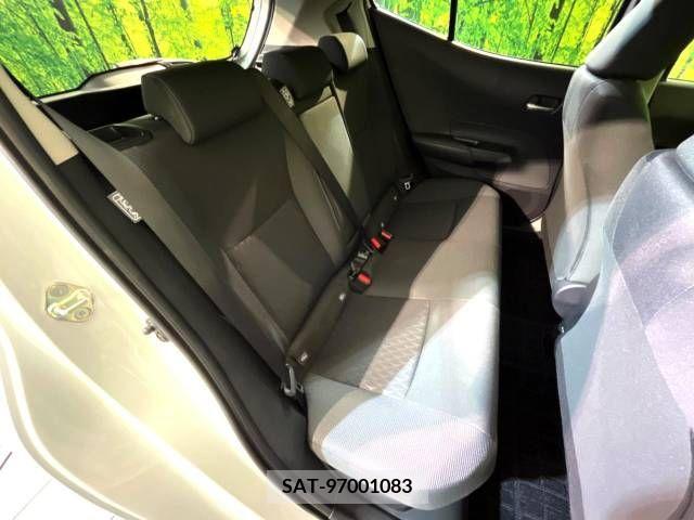 Toyota AQUA 2023-06 356138-9
