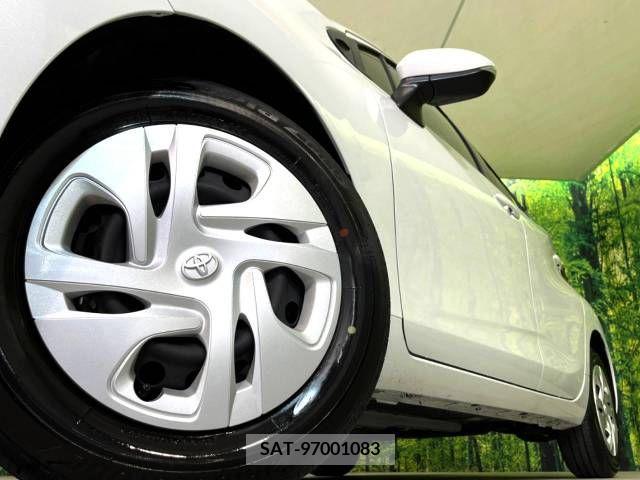 Toyota AQUA 2023-06 356138-13
