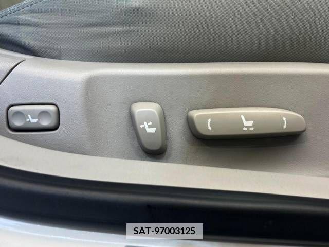 Lexus GS 2008-06 388094-5