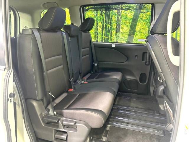 Nissan SERENA 2018-11 194150-8