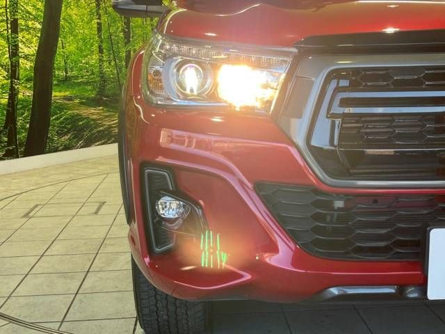 Toyota HILUX 2019-09 6617-12