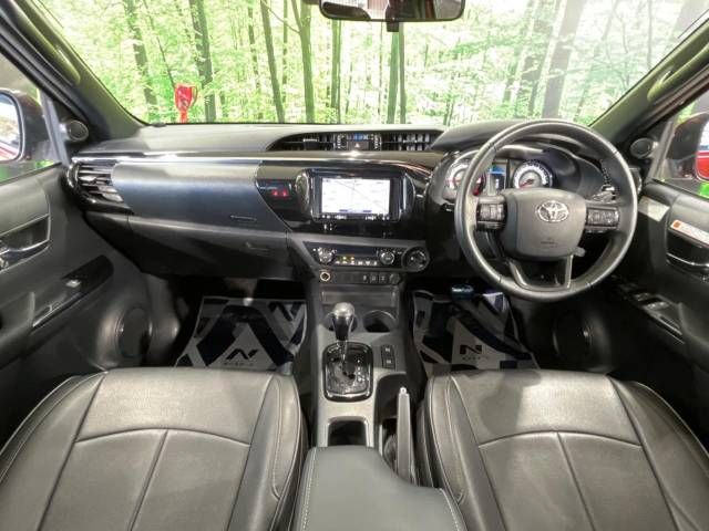 Toyota HILUX 2019-09 6617-1