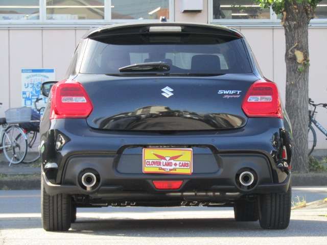 Suzuki SWIFT 2022-07 17757-2