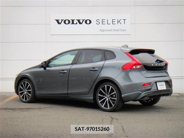 Volvo V40 2017-12 288642-4