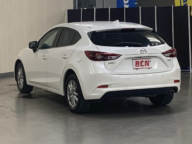 Mazda AXELA SPORT 2016-09 5100-8