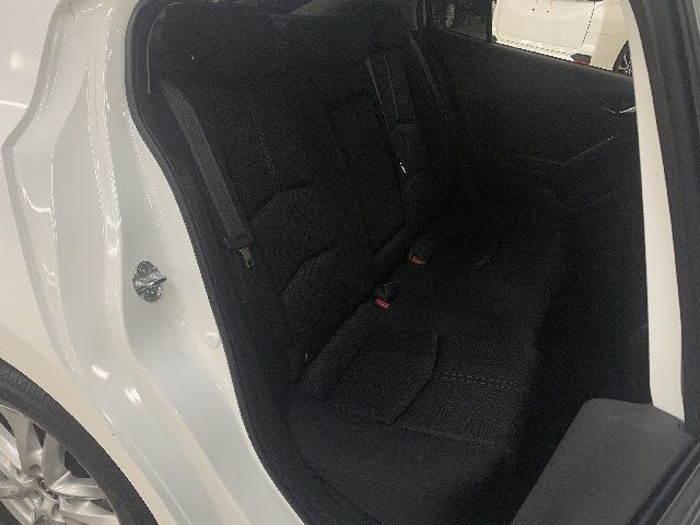 Mazda AXELA SPORT 2016-09 5100-3