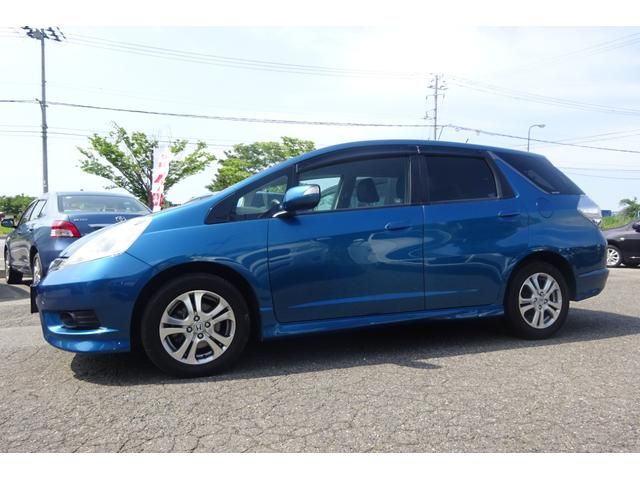 Honda FIT SHUTTLE HYBRID 2011-09 17047-9