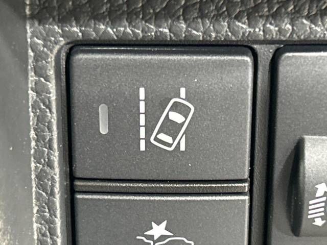 Honda N BOX 2022-08 19190-7