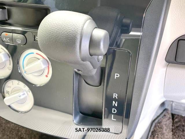 Nissan DAYZ 2018-05 387702-19