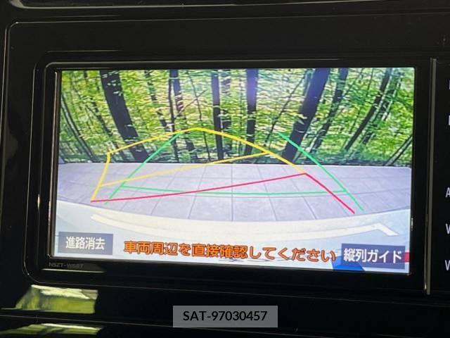 Toyota PRIUS 2020-01 219345-3