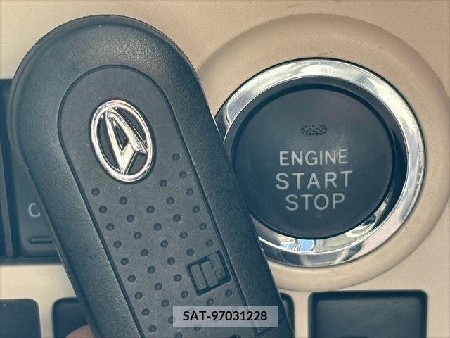 Daihatsu MOVE 2017-06 278922-8