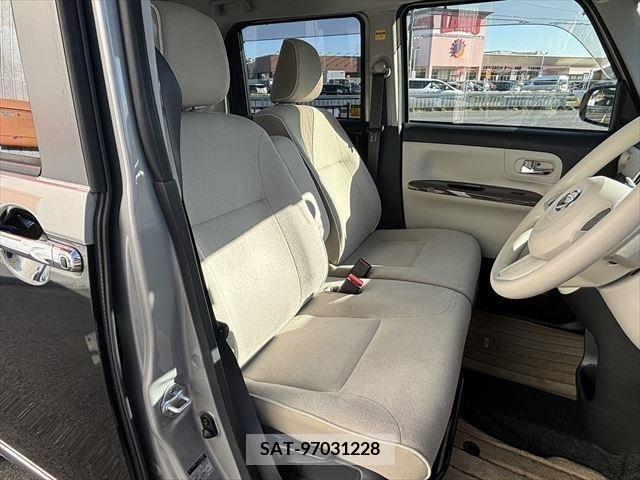 Daihatsu MOVE 2017-06 278922-9