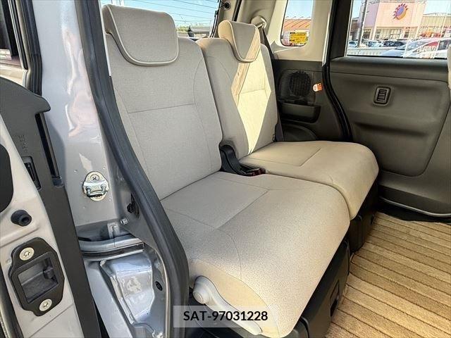 Daihatsu MOVE 2017-06 278922-10