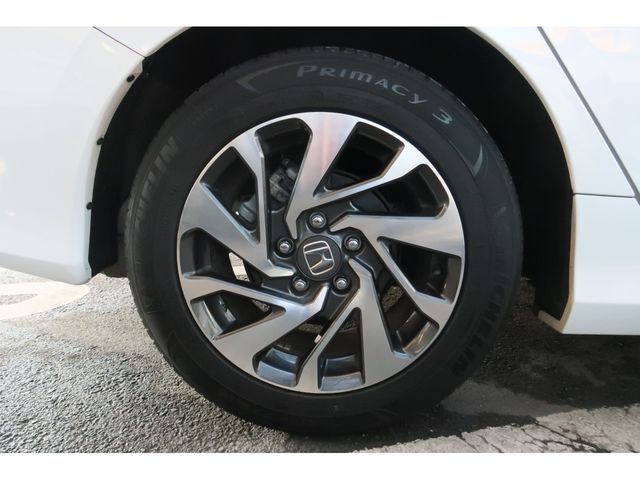 Honda CIVIC 2020-06 185979-29