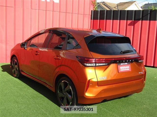 Nissan AURA 2021-06 343359-1