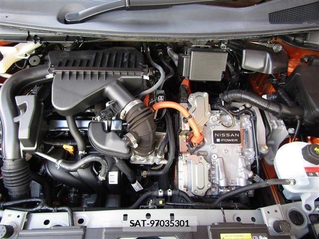 Nissan AURA 2021-06 343359-28