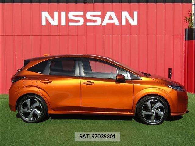Nissan AURA 2021-06 343359-27