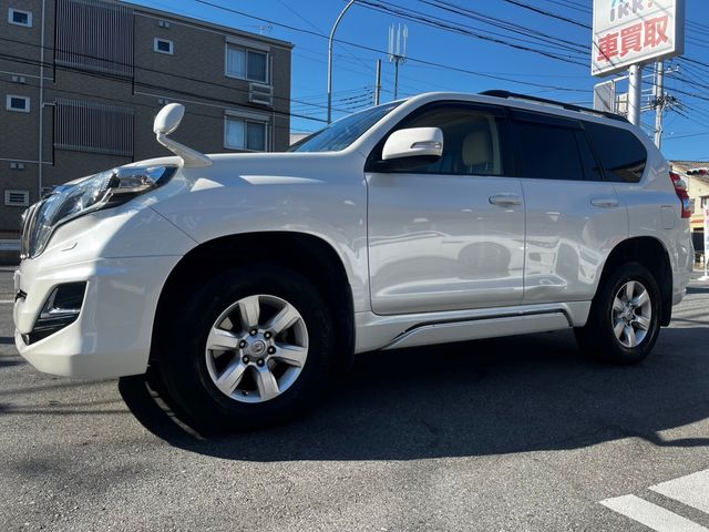 Toyota PRADO 2015-08 191010-1