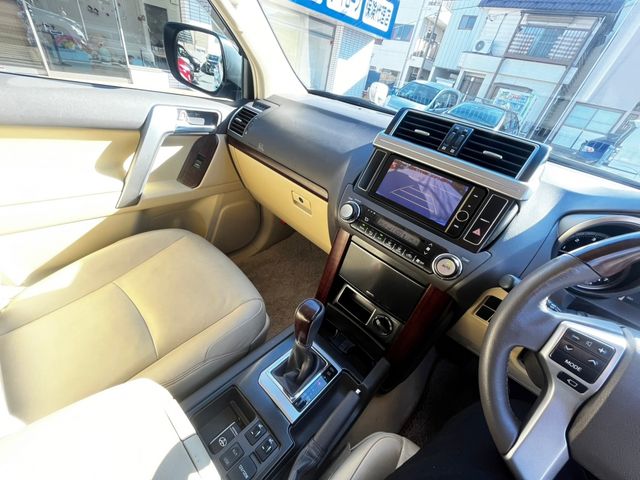 Toyota PRADO 2015-08 191010-8