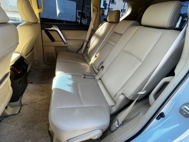 Toyota PRADO 2015-08 191010-6