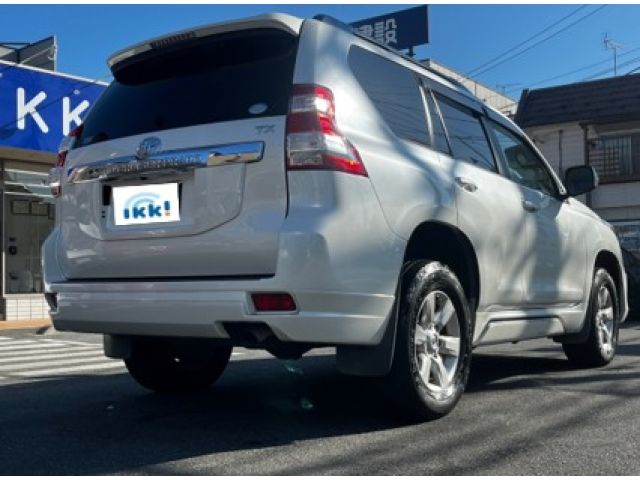 Toyota PRADO 2015-08 191010-2