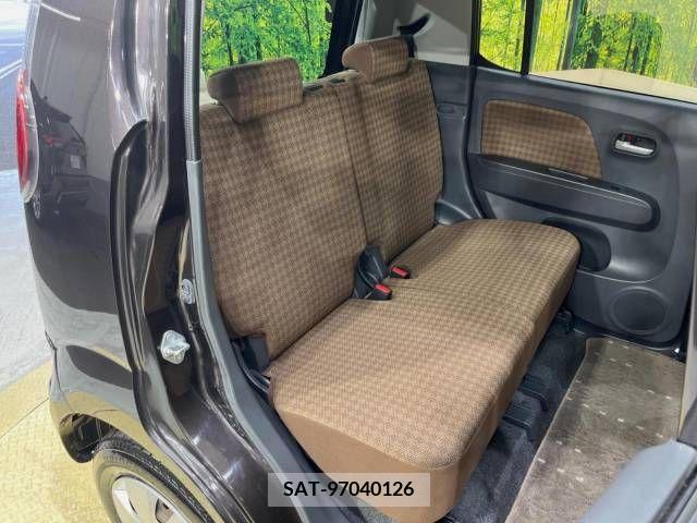 Nissan MOCO 2011-02 354598-9
