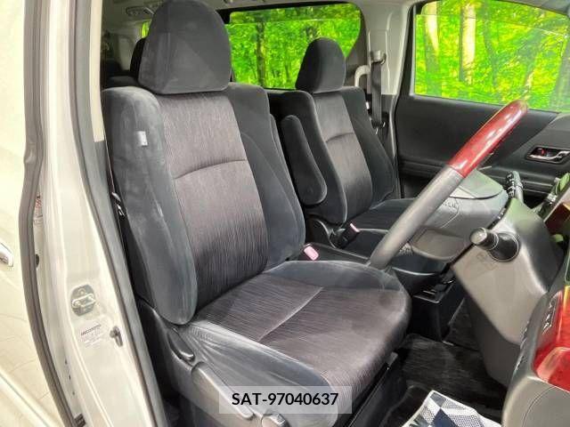 Toyota VELLFIRE 2009-05 211371-8