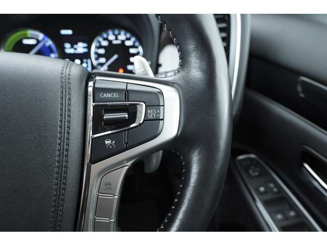 Mitsubishi OUTLANDER PHEV 2018-12 6234-15