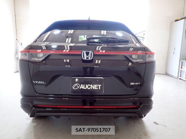Honda VEZEL 2022-06 369980-3