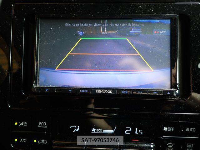 Toyota PRIUS 2016-10 282144-9