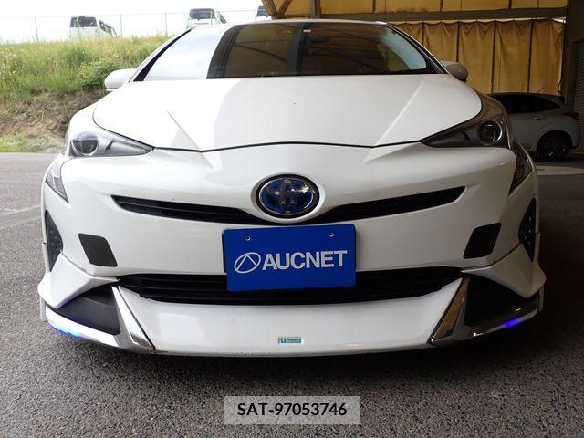 Toyota PRIUS 2016-10 282144-2