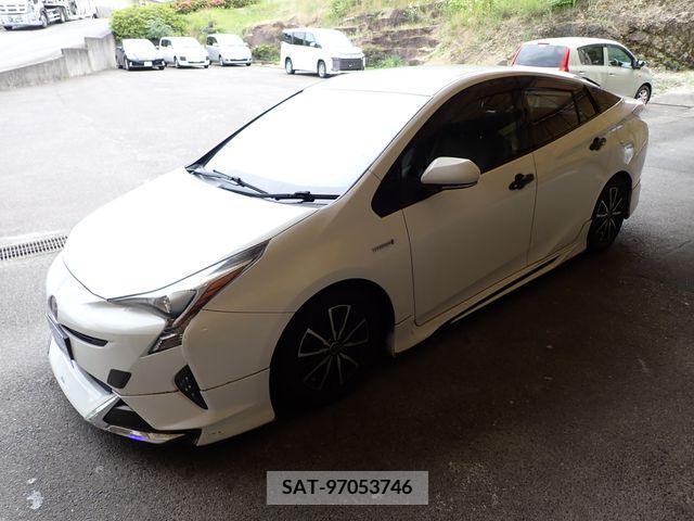 Toyota PRIUS 2016-10 282144-3