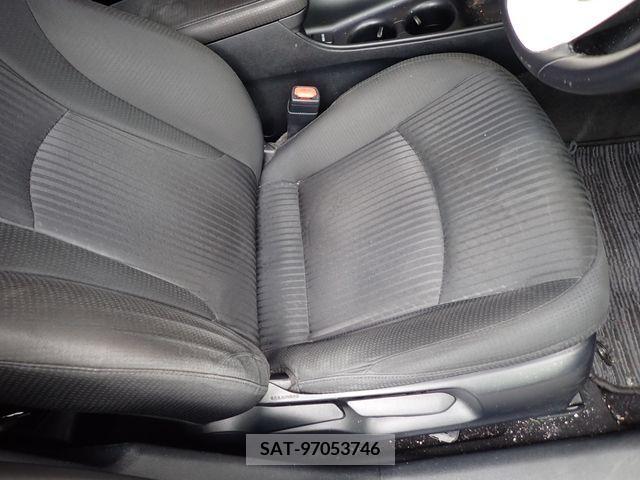 Toyota PRIUS 2016-10 282144-15