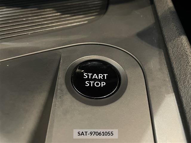 Nissan NOTE 2021-08 239007-21