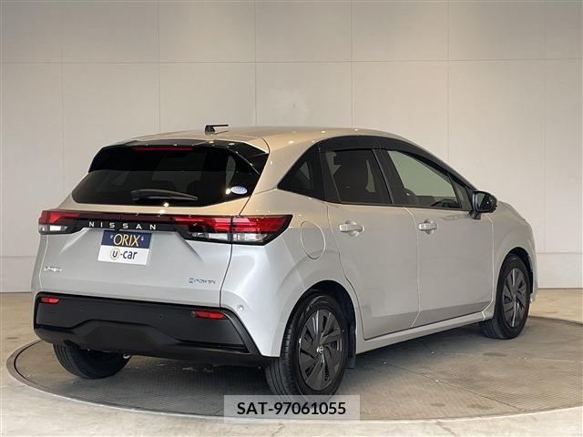 Nissan NOTE 2021-08 239007-1