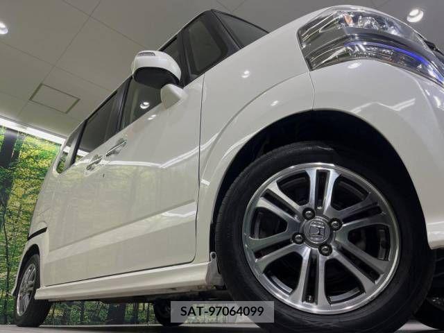 Honda N BOX CUSTOM 2015-12 364952-13