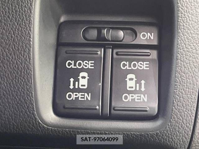 Honda N BOX CUSTOM 2015-12 364952-2