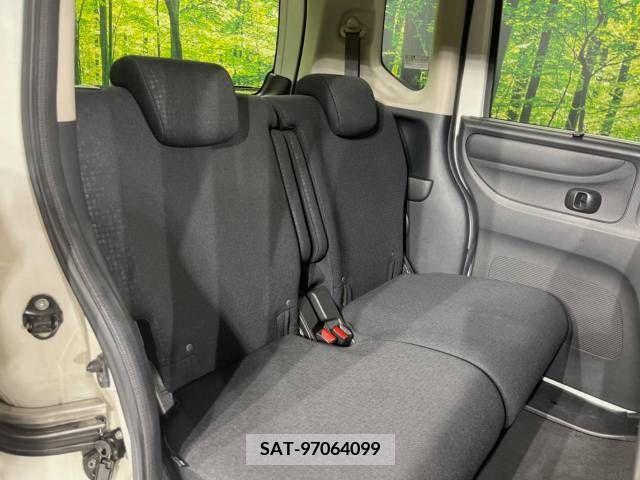 Honda N BOX CUSTOM 2015-12 364952-9