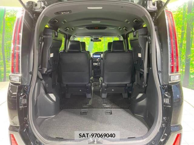 Toyota NOAH 2018-11 225094-14