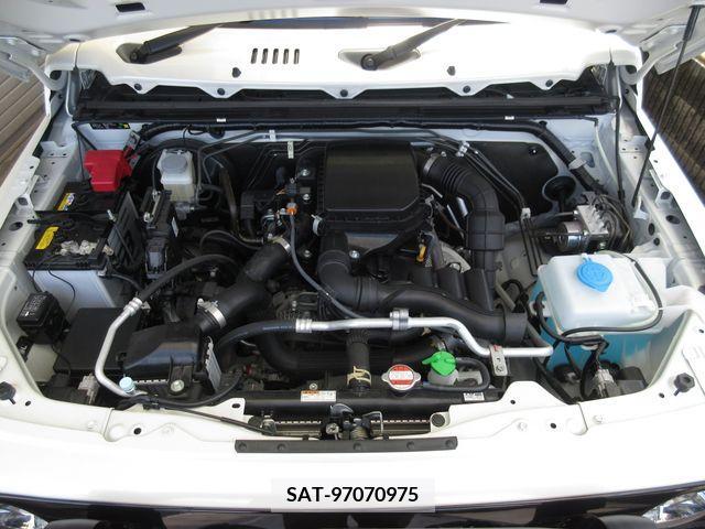 Suzuki JIMNY 2018-07 273708-3