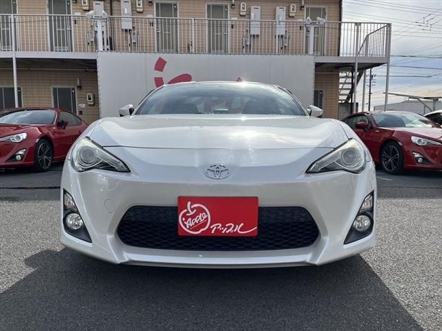 Toyota 86 2012-09 196390-1