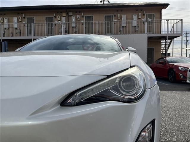 Toyota 86 2012-09 196390-8