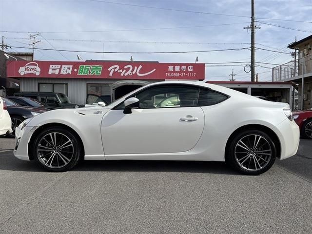 Toyota 86 2012-09 196390-7